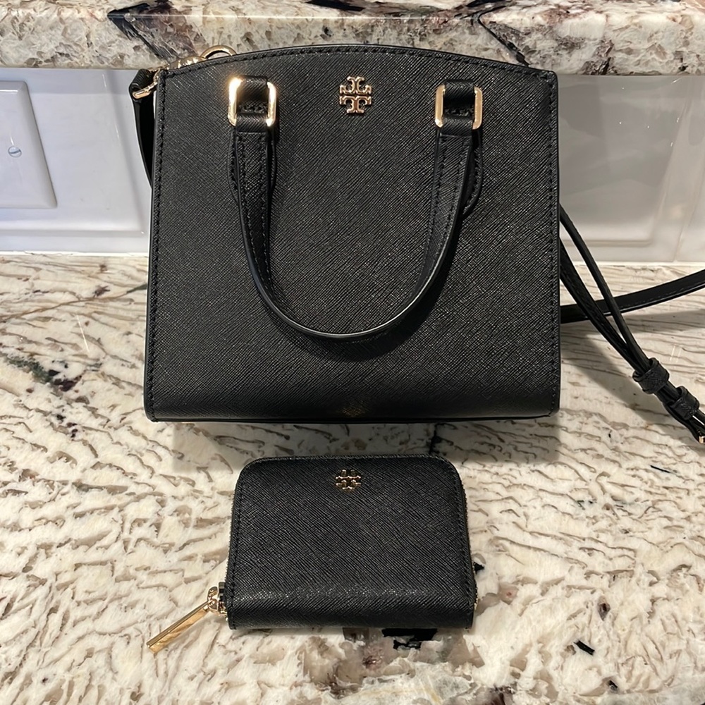 Tory Burch Crossbody Bag with Wallet